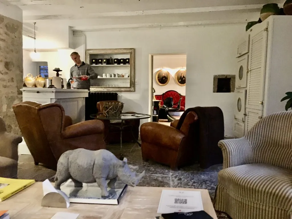 Lounge at Chateau de Labro