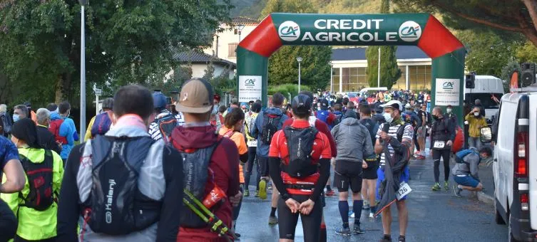 Départ du trail de la passerelle à Mazamet