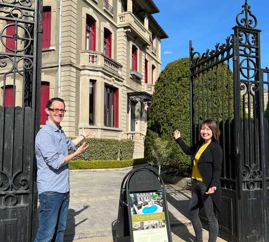 Geoffrey and Janice, the owners of La Villa de Mazamet