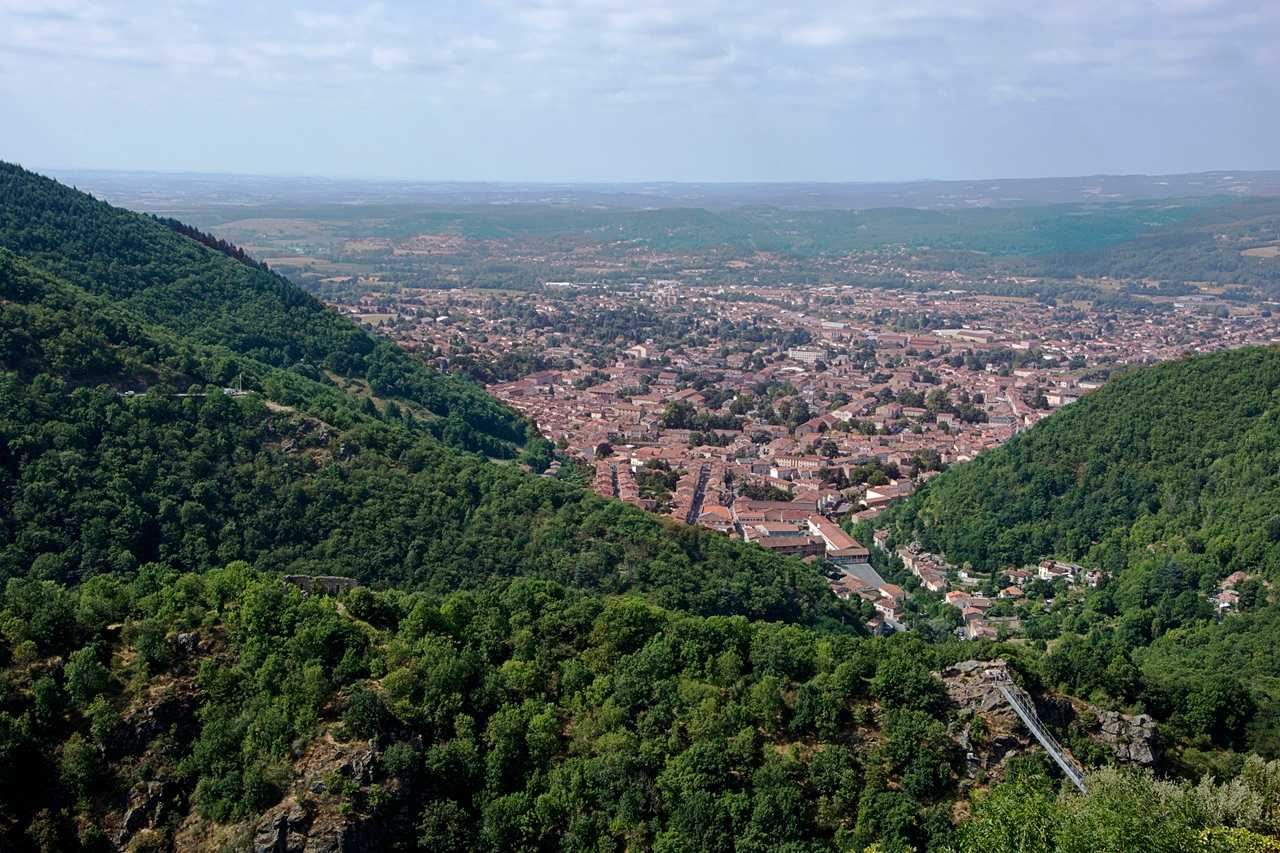 Vue panoramique de Mazamet depuis Hautpoul
