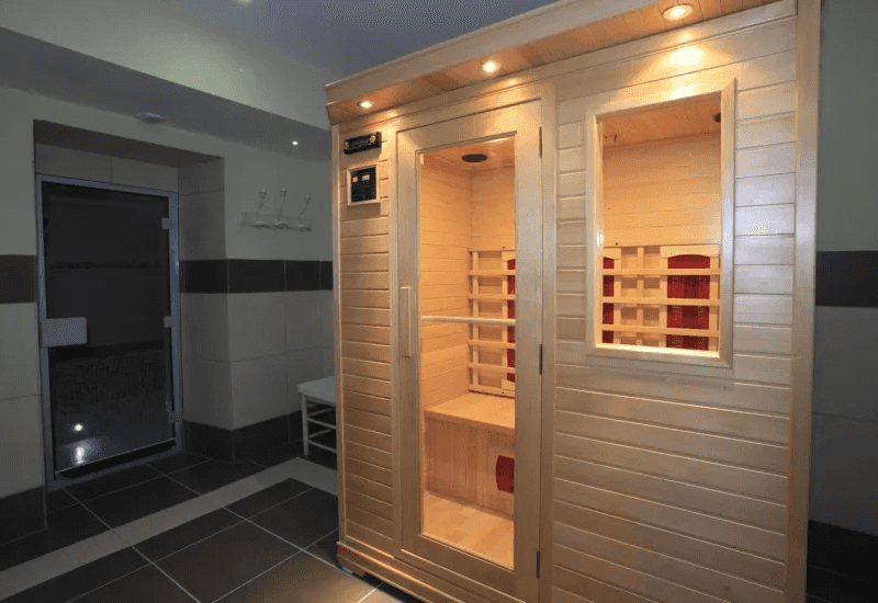 Infrared sauna